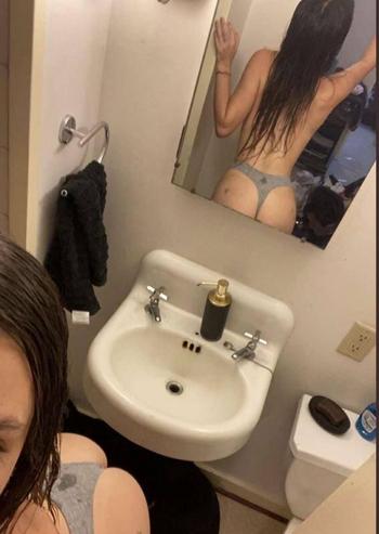 Stephanie, 26 Caucasian/White female escort, Lethbridge